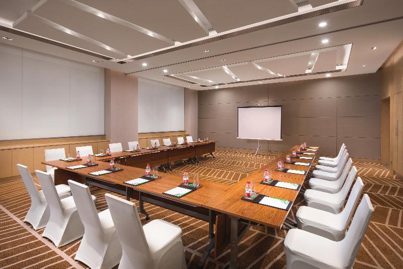 Holiday Inn Express Wuxi Taihu New City By Ihg Экстерьер фото